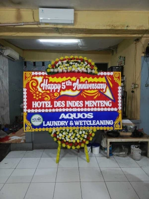 Papan Bunga di Bendolo Sawahan